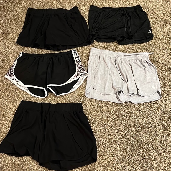 5 large womens shorts - Picture 1 of 8